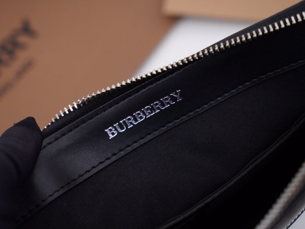 Burberry pvc London Bag 001330