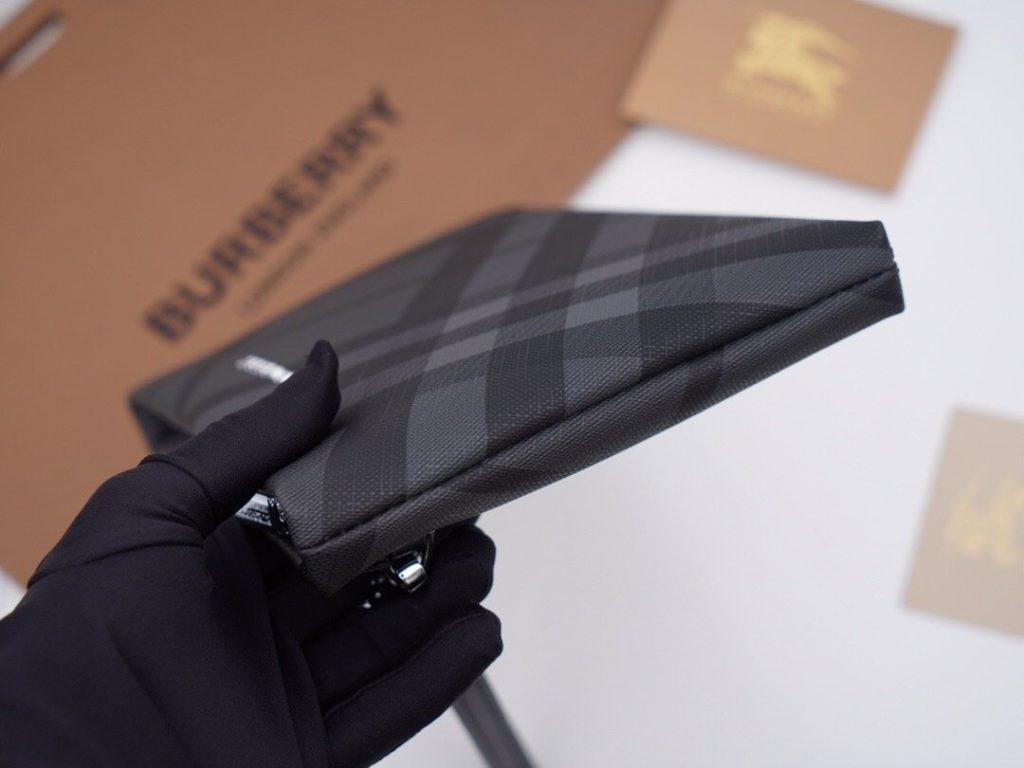 Burberry Blue Bag 001300