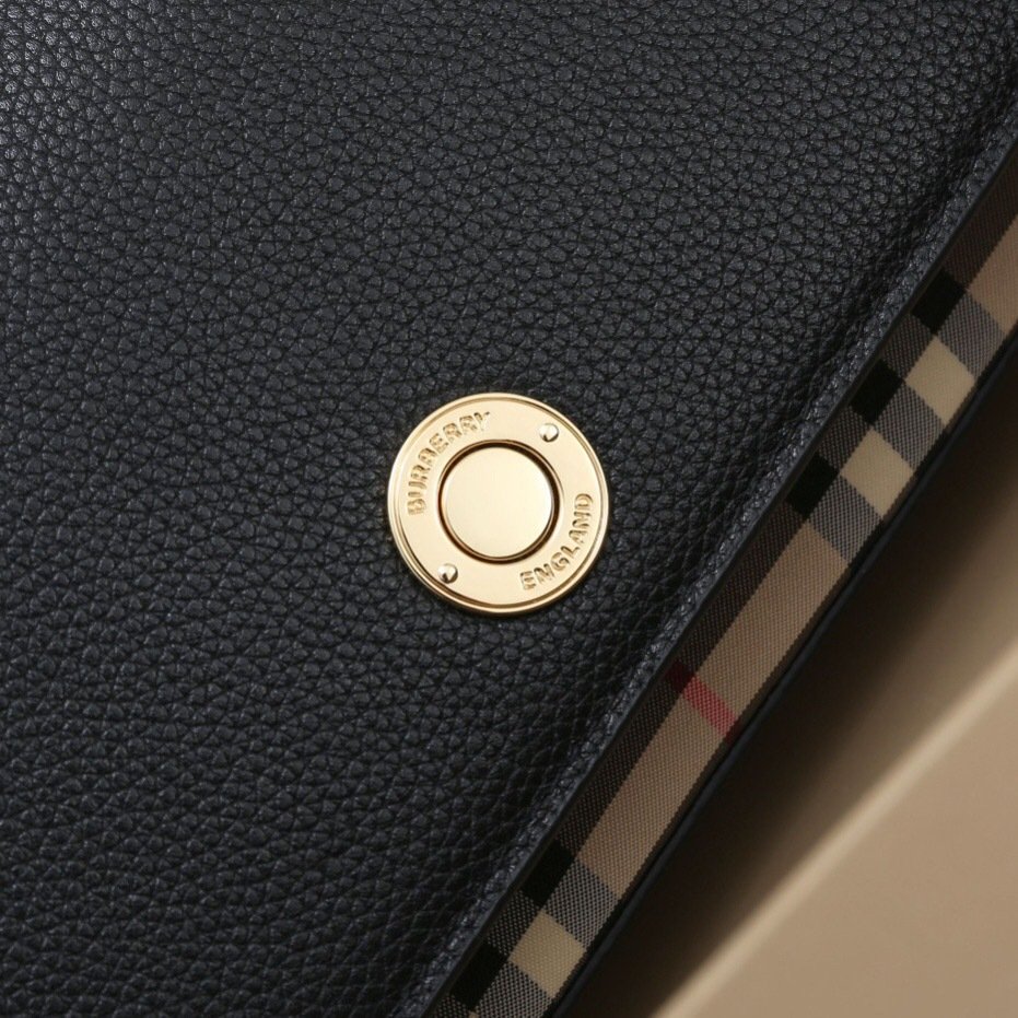 Burberry Vintage Backpack 001330