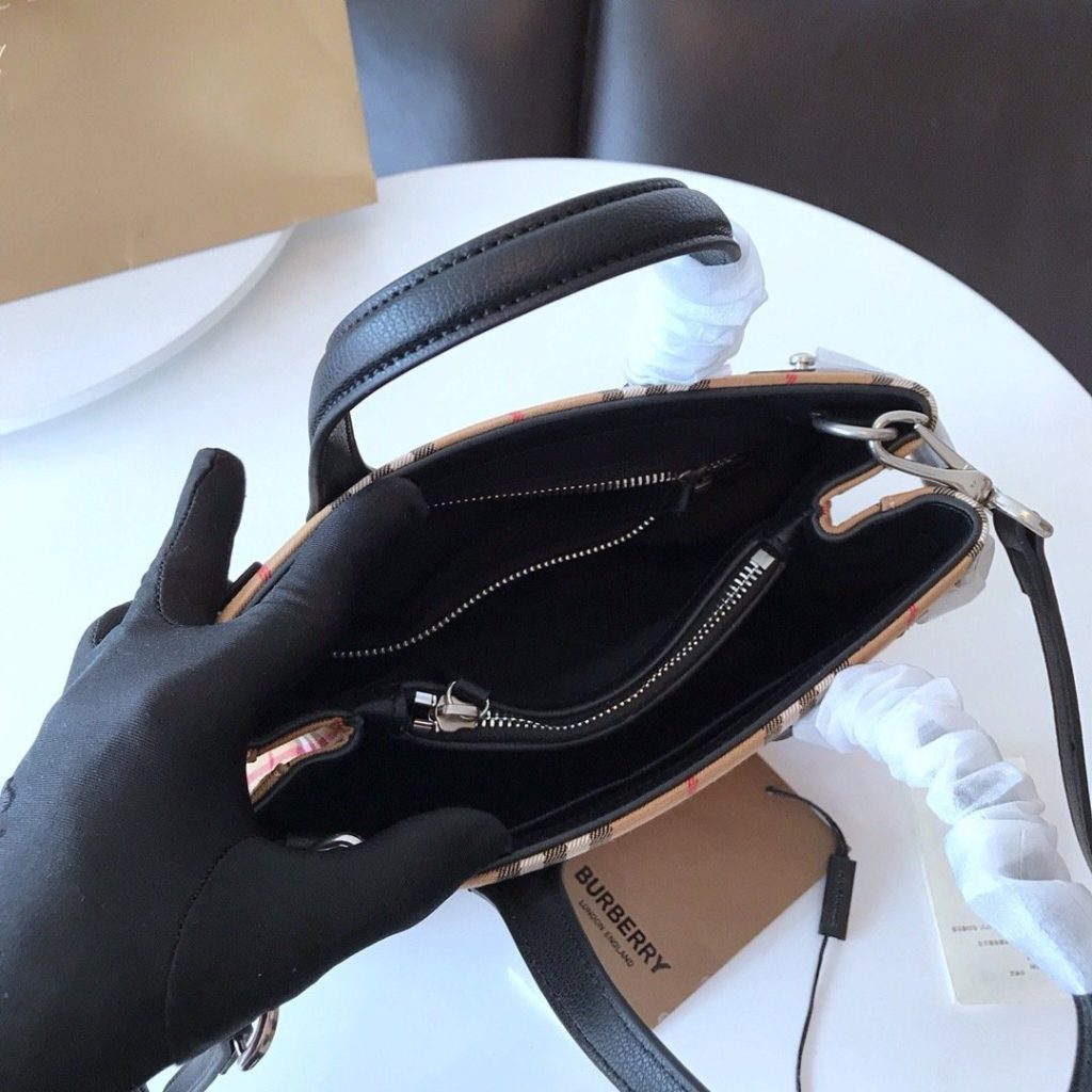 Burberry Vintage BURBERRYB Top Handle Bag 001380