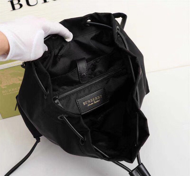 Burberry Trench Backpack 001420
