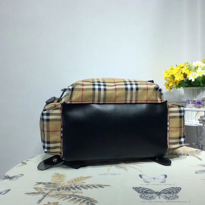 Burberry Trench Backpack 001430