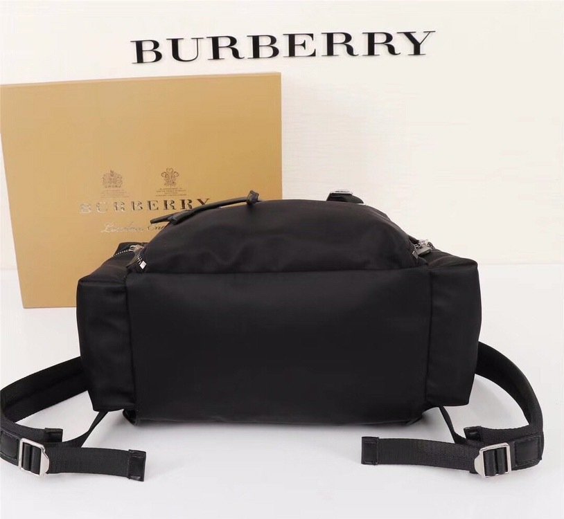 Burberry Large Backpack 001440