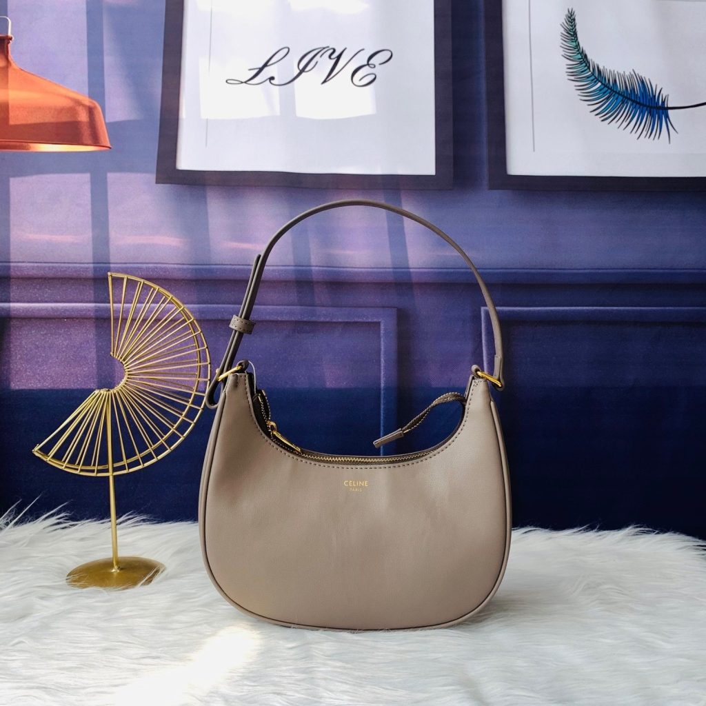 Celine C193953 cmX14cmX7cm Gray Underarm Bag C193953