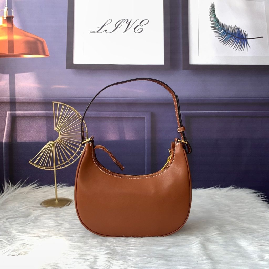 Celine C193953 cmX14cmX7cm Brown Underarm Bag C193953