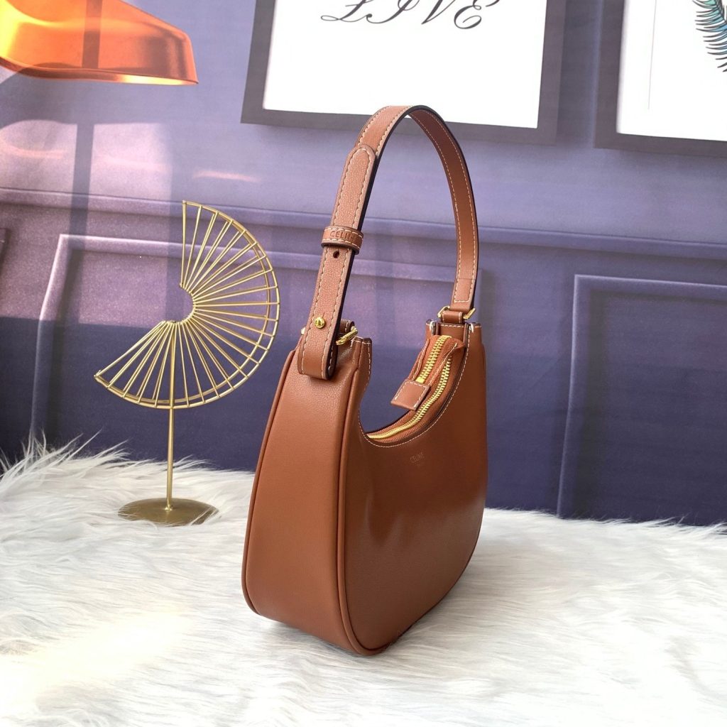 Celine C193953 cmX14cmX7cm Brown Underarm Bag C193953