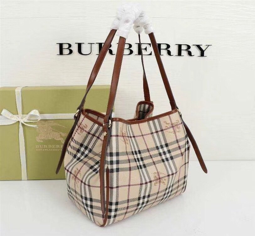 Burberry PVC Black Bag 22583