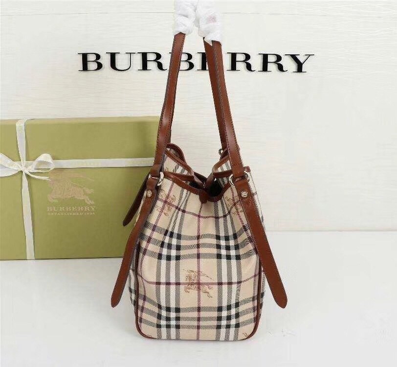Burberry PVC Black Bag 22583