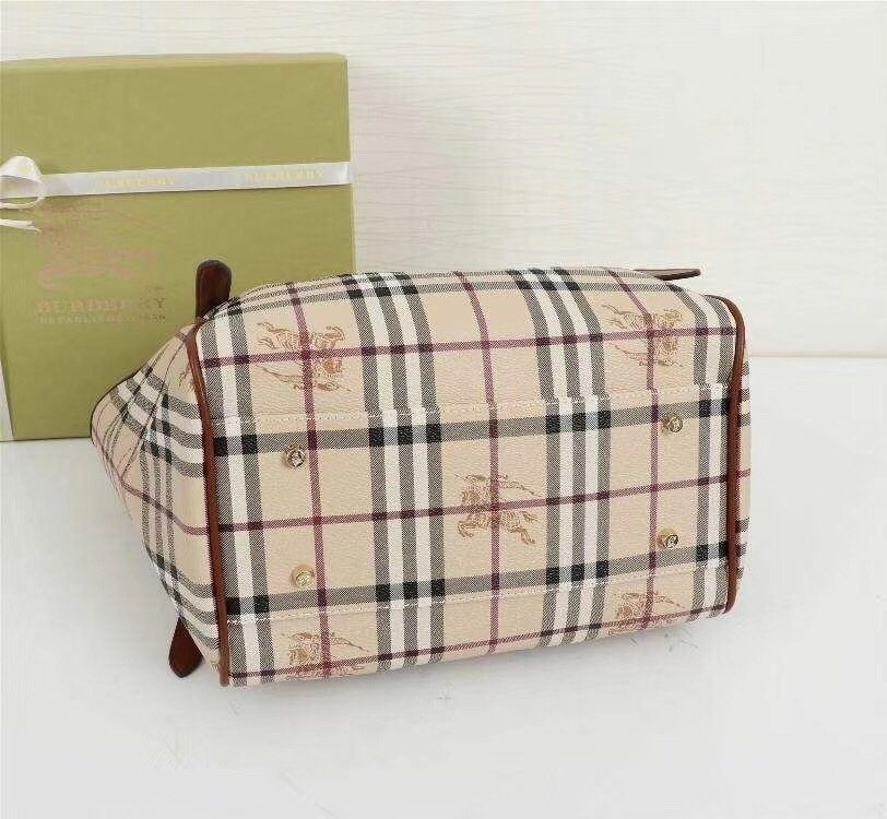 Burberry PVC Black Bag 22583