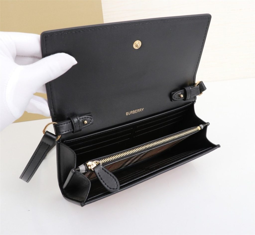 Burberry Black Top Handle Bag 001320