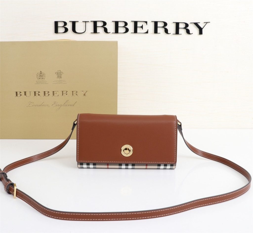 Burberry Black Top Handle Bag 001320