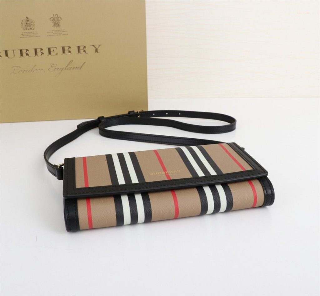 Burberry Black Top Handle Bag 001320