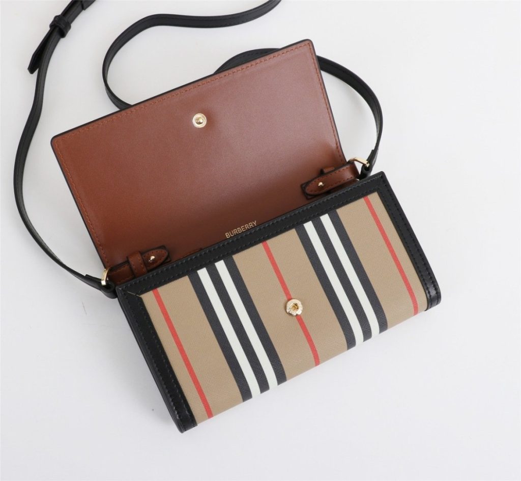 Burberry Black Top Handle Bag 001320