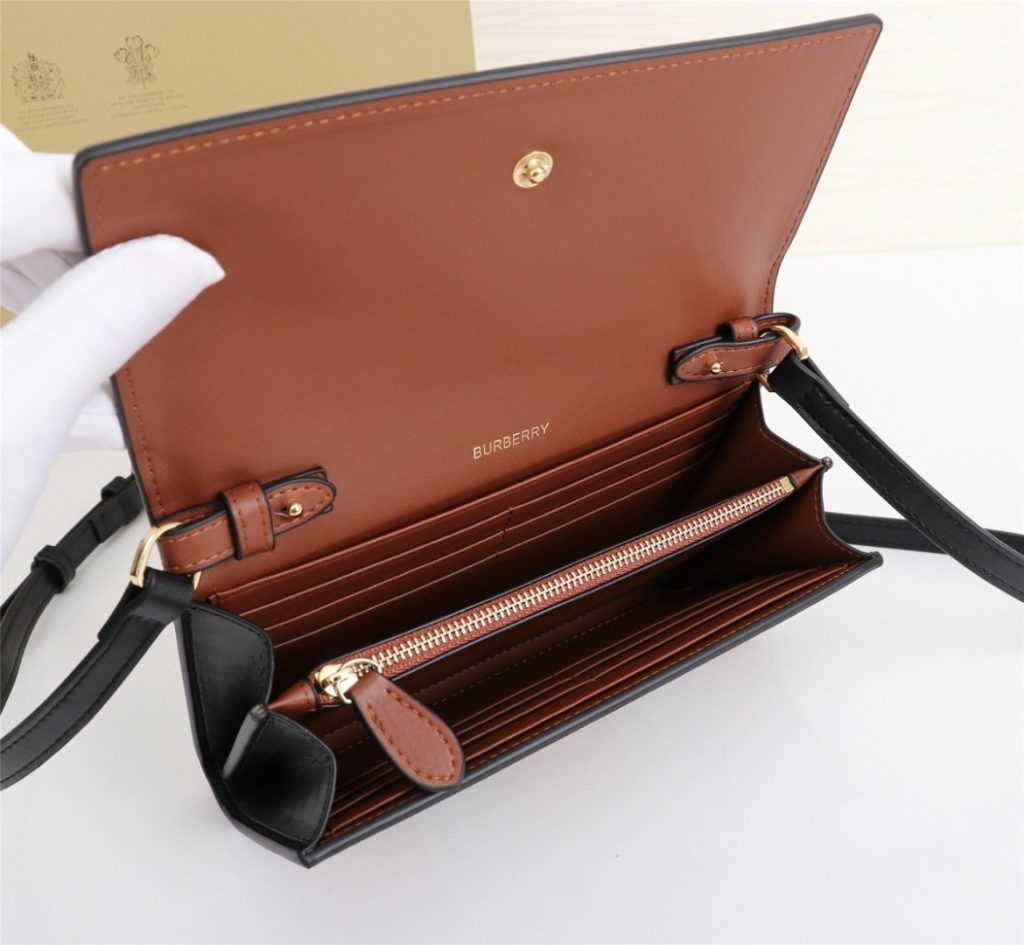 Burberry Black Top Handle Bag 001320