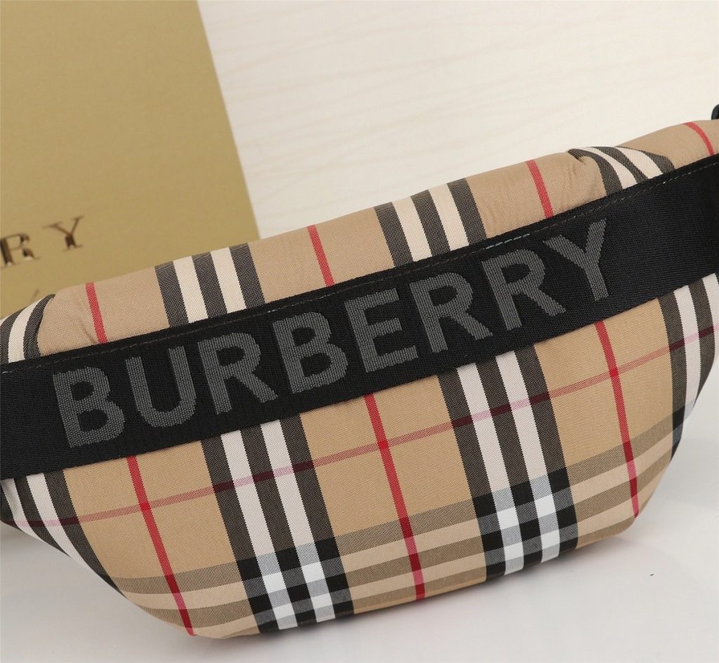 Burberry Crossbody Bag 001320