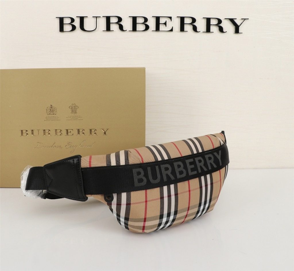 Burberry Crossbody Bag 001320
