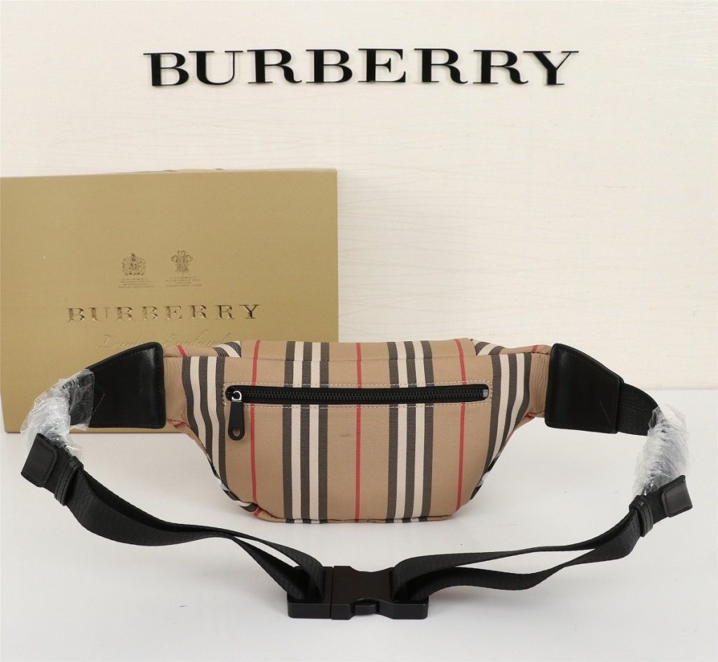 Burberry Crossbody Bag 001320