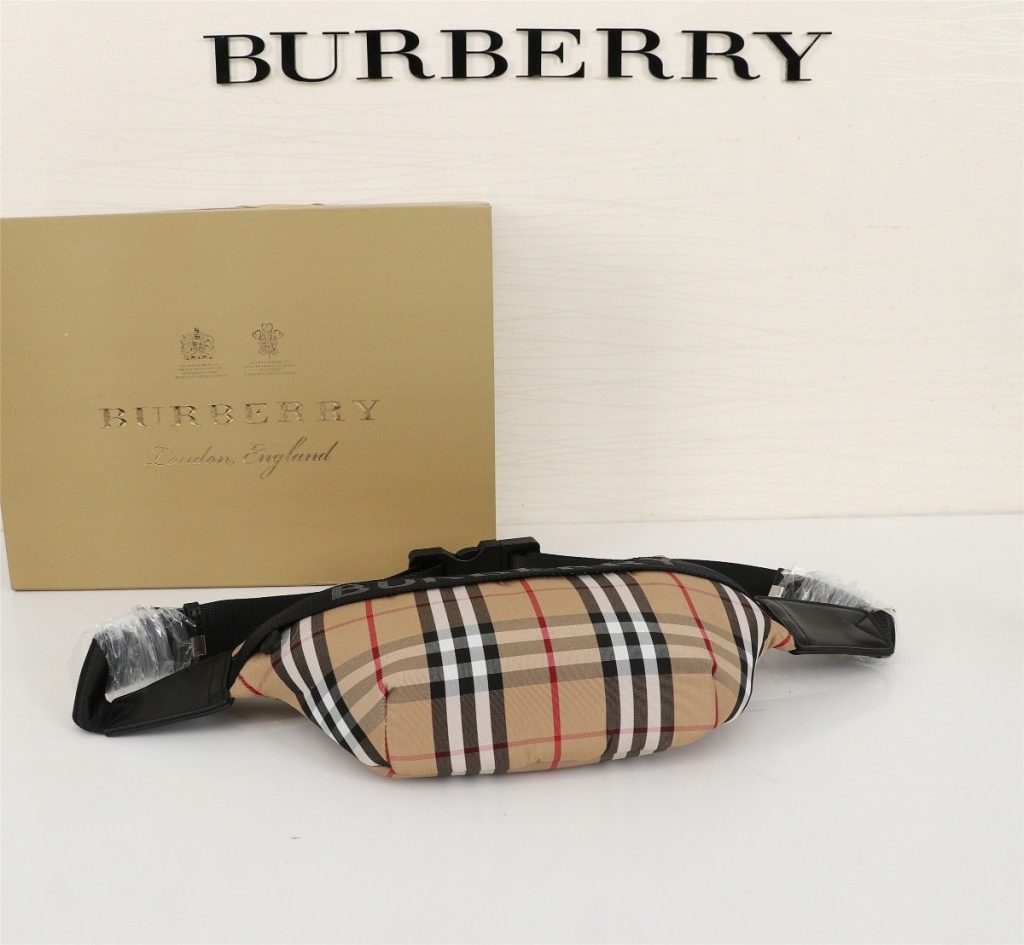 Burberry Crossbody Bag 001320