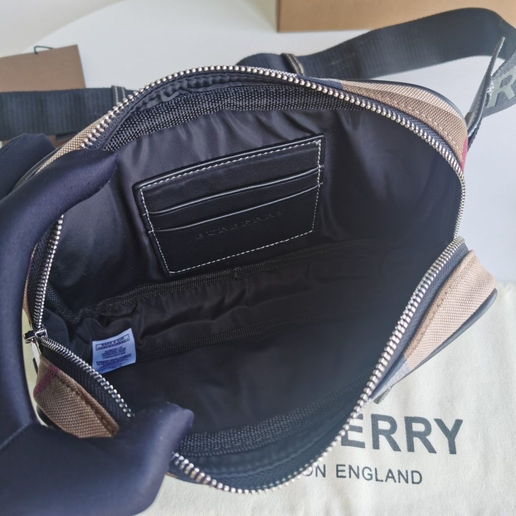 Burberry ECONYL Bag 40766