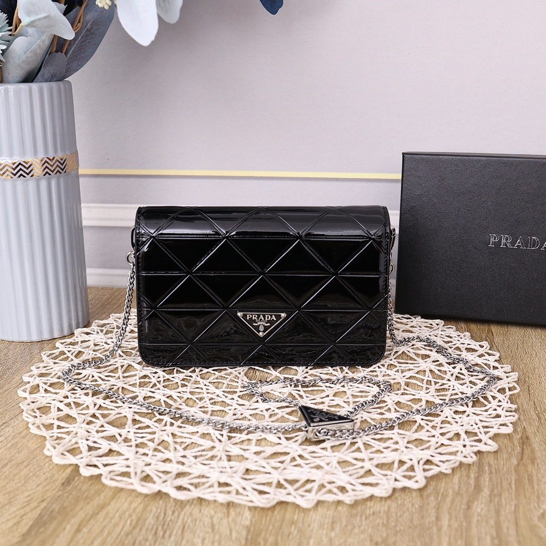 Prada Mario Shoulder Bag 0833