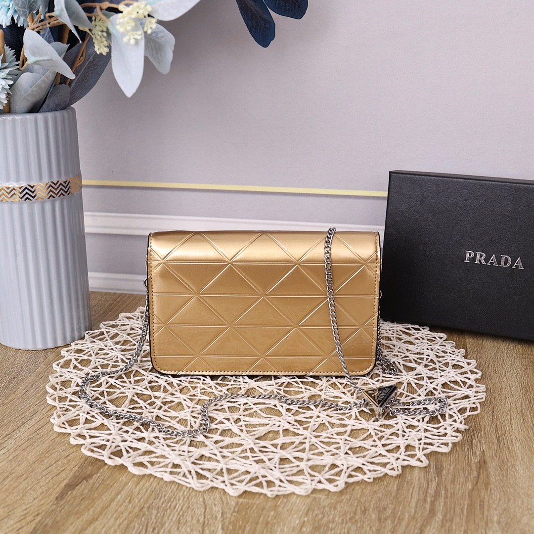 Prada Mario Shoulder Bag 0833