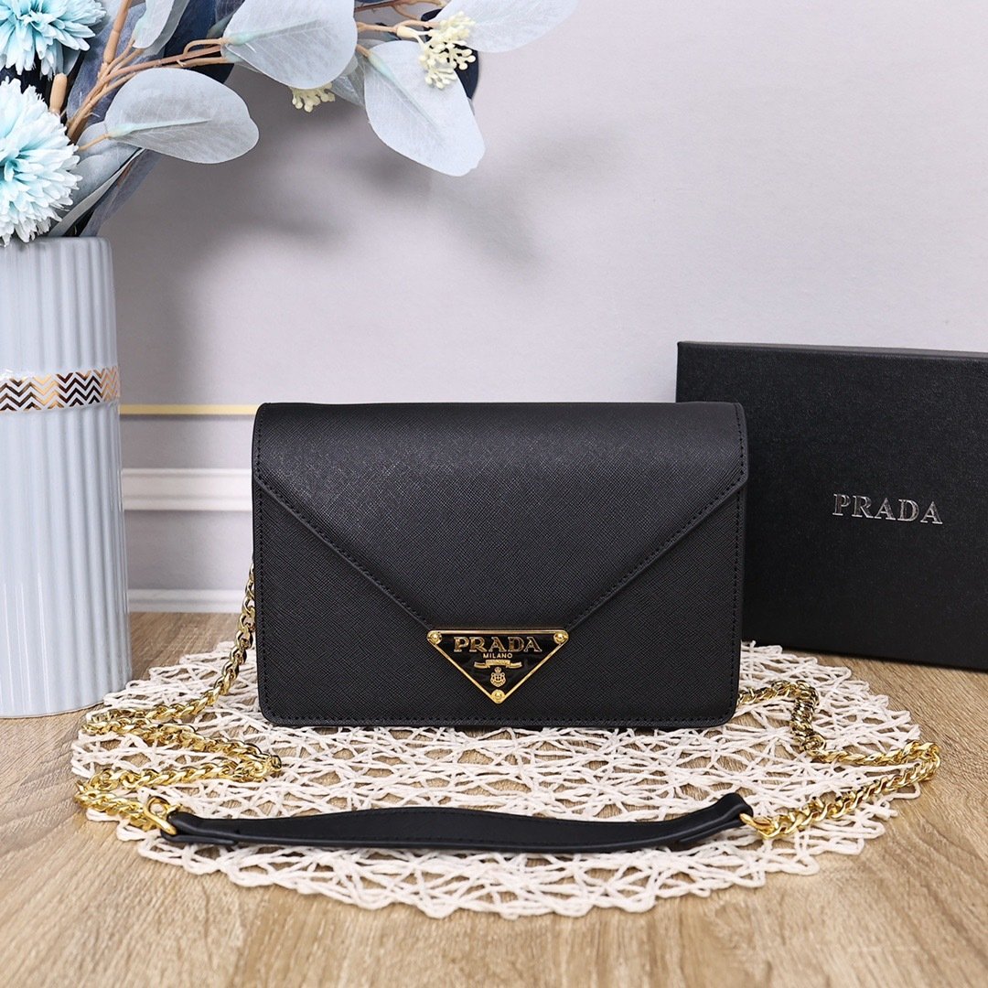 Prada Top Handle Bag 0836