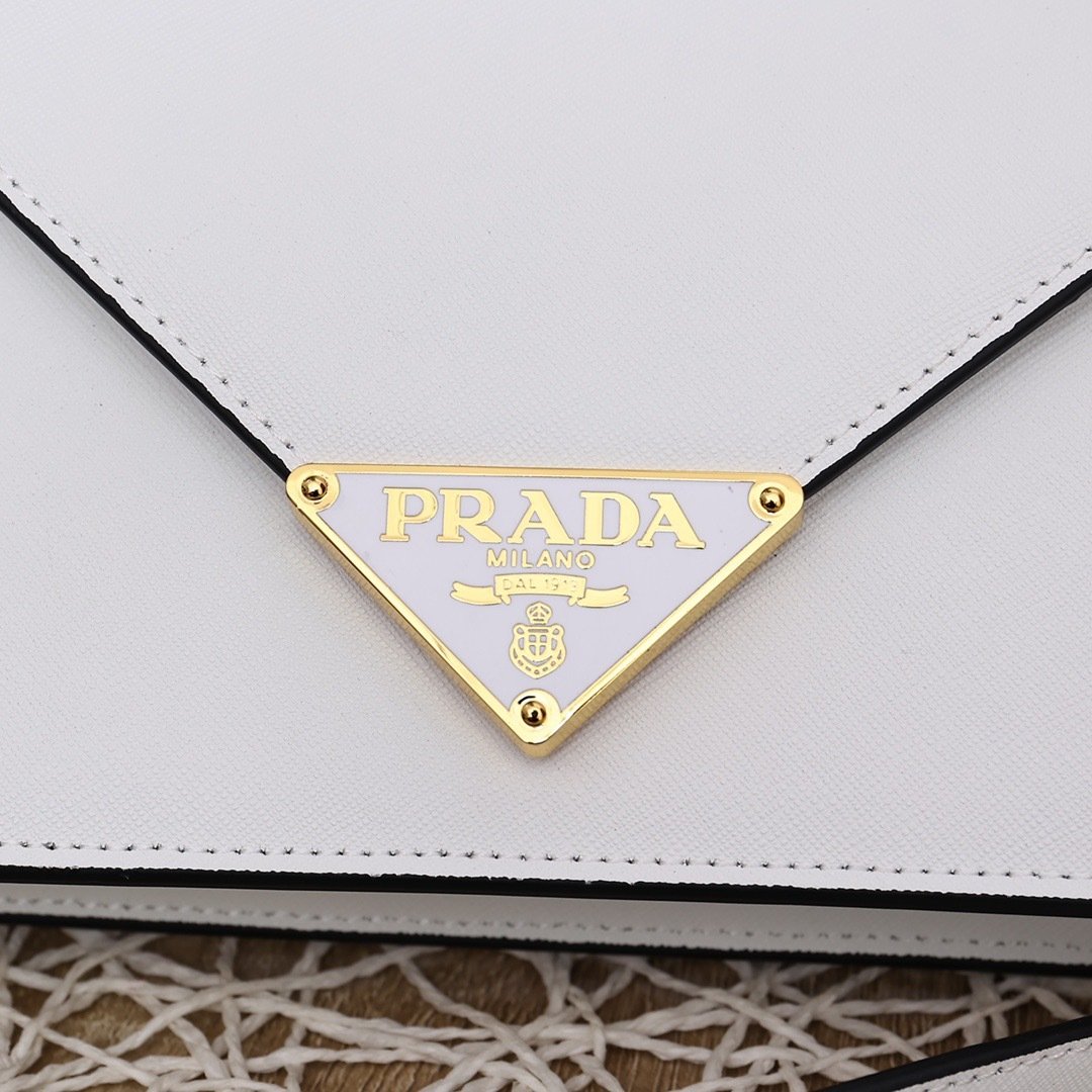 Prada Top Handle Bag 0836