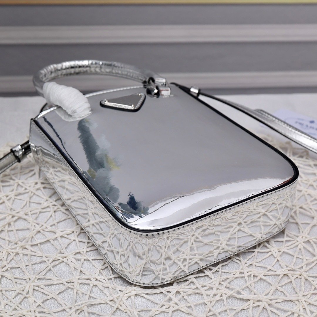 Prada Top Handle Bag 0836