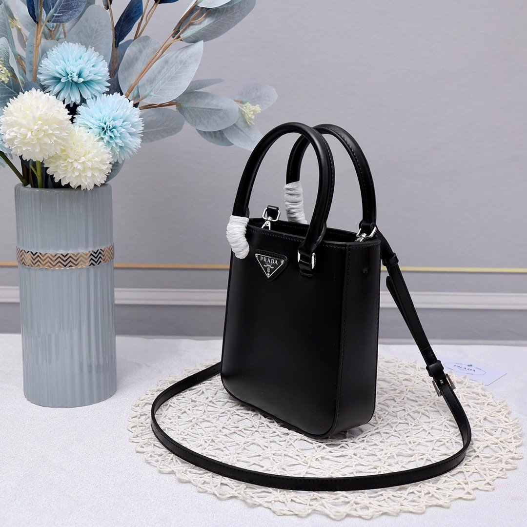 Prada Top Handle Bag 0836