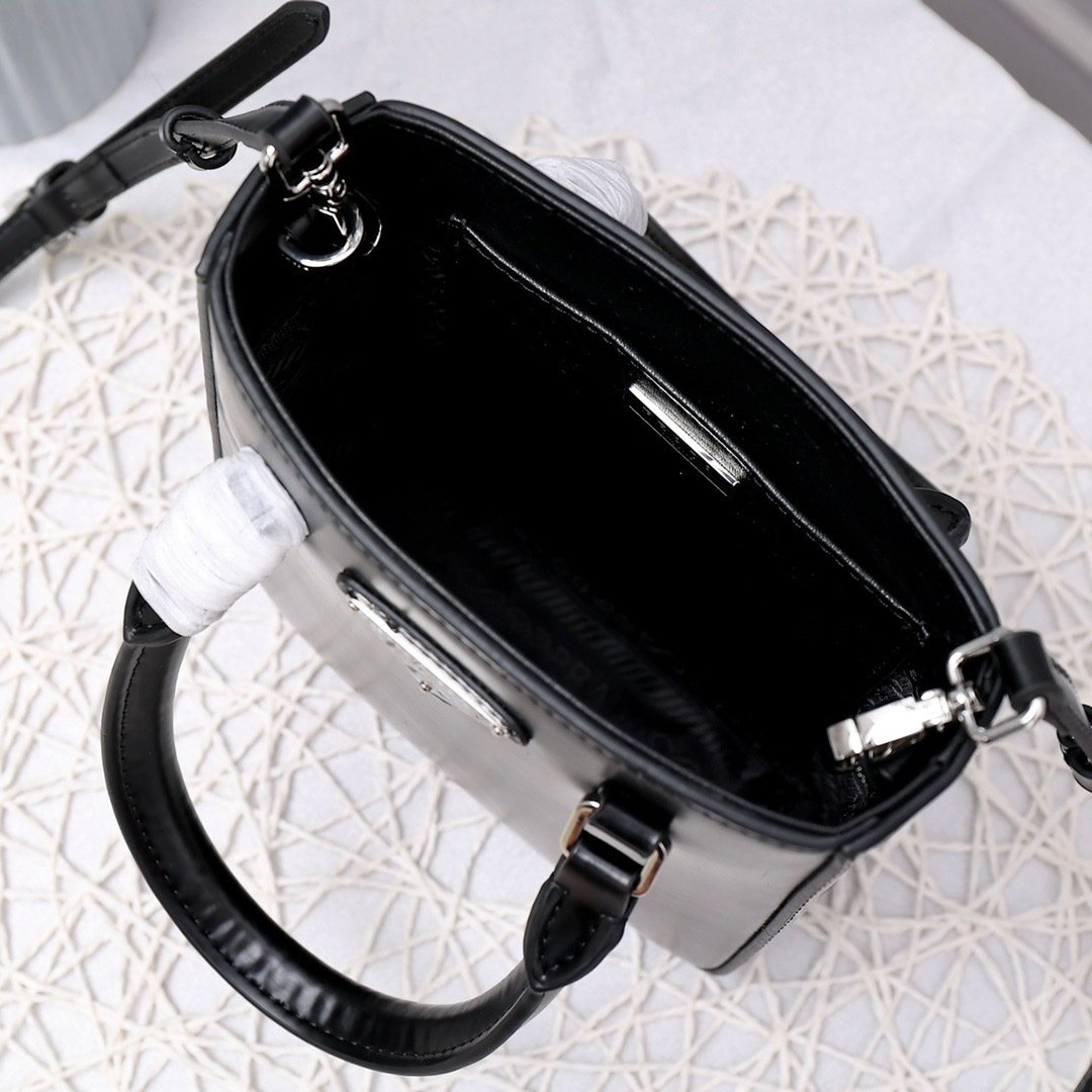 Prada Top Handle Bag 0836