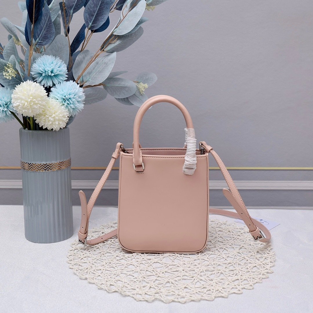 Prada Top Handle Bag 0836