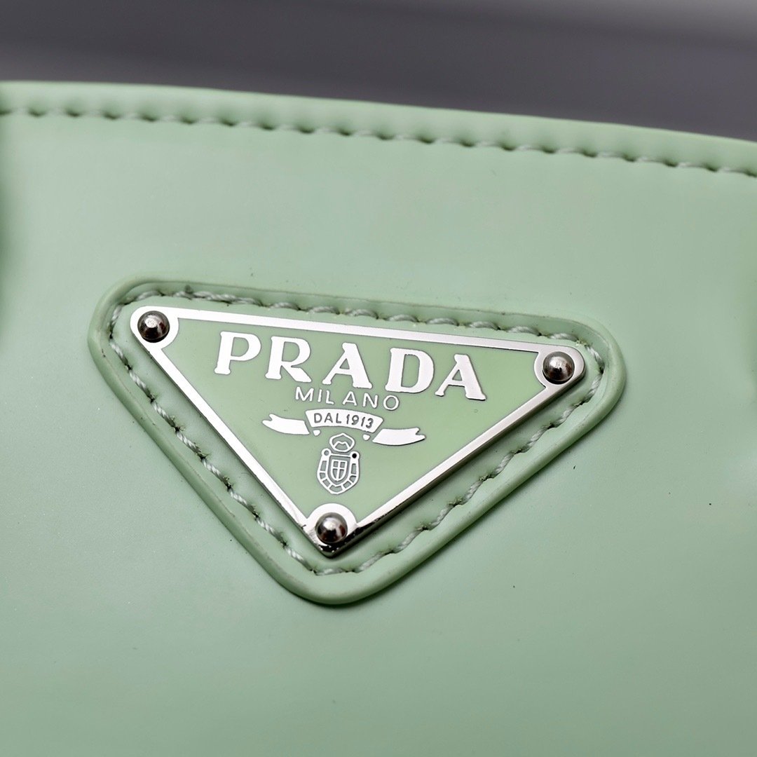 Prada Top Handle Bag 0836