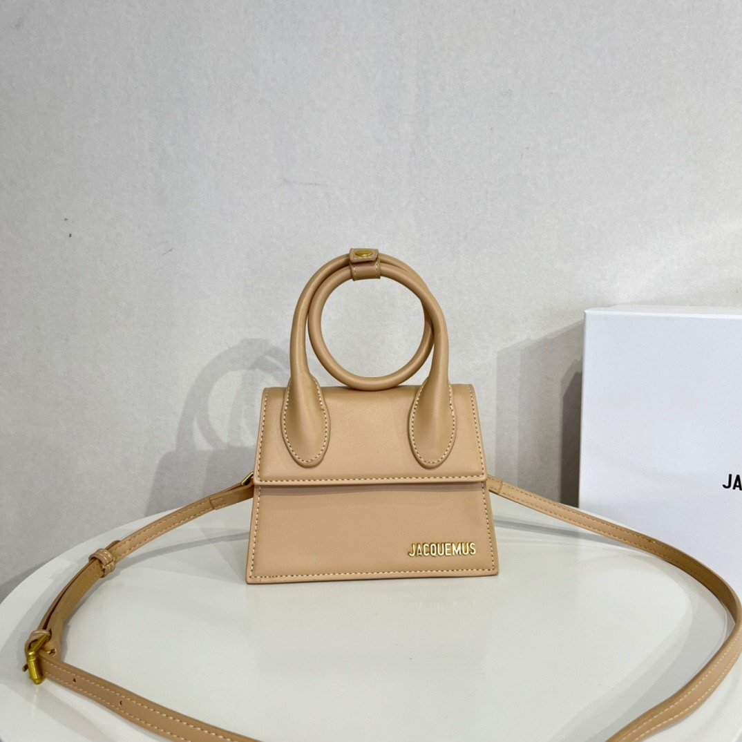 Celine Vintage nice-8 nice Jacquemus Gold Underarm Bag 001230