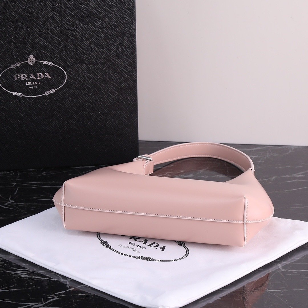 Prada Underarm Bag 001280