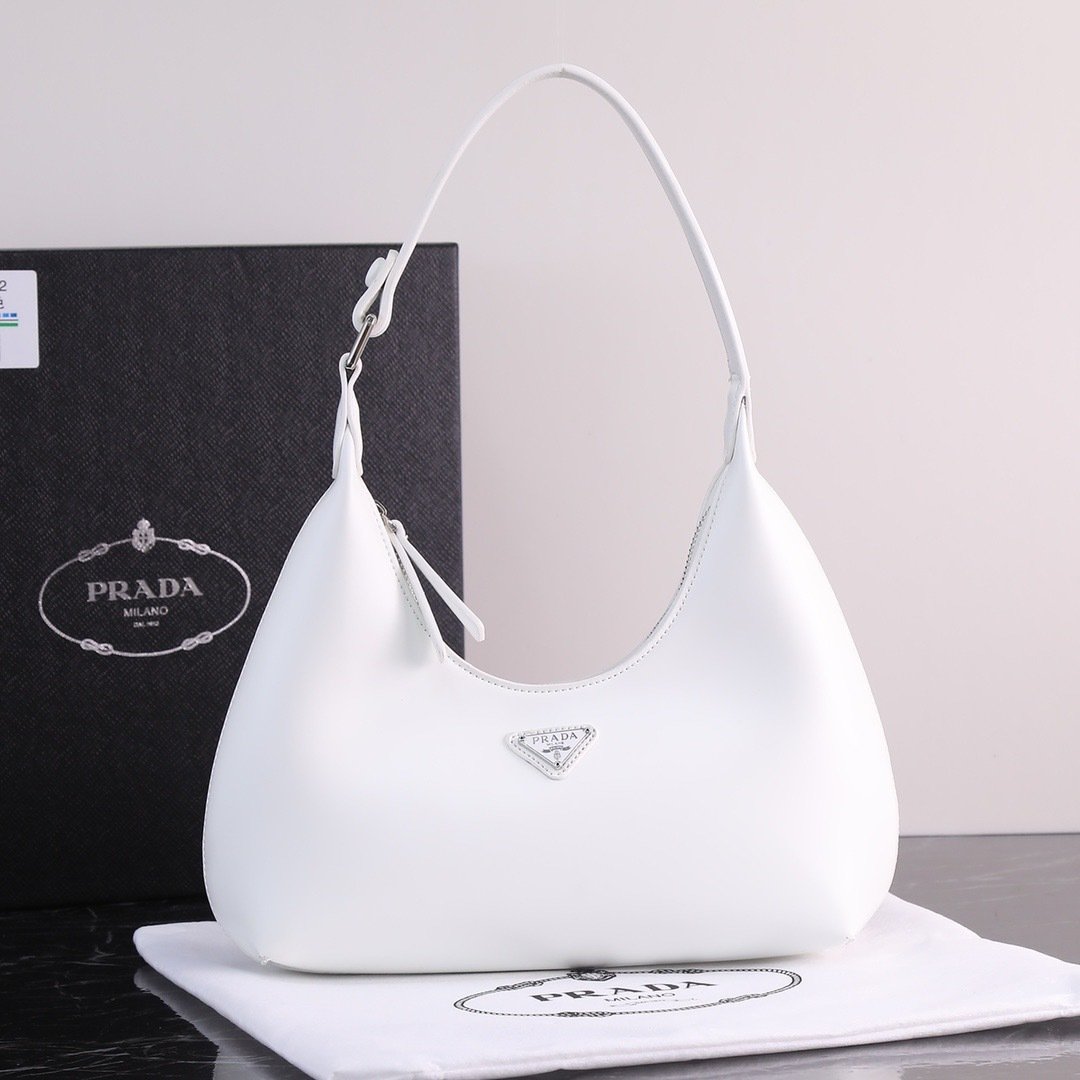 Prada Underarm Bag 001280