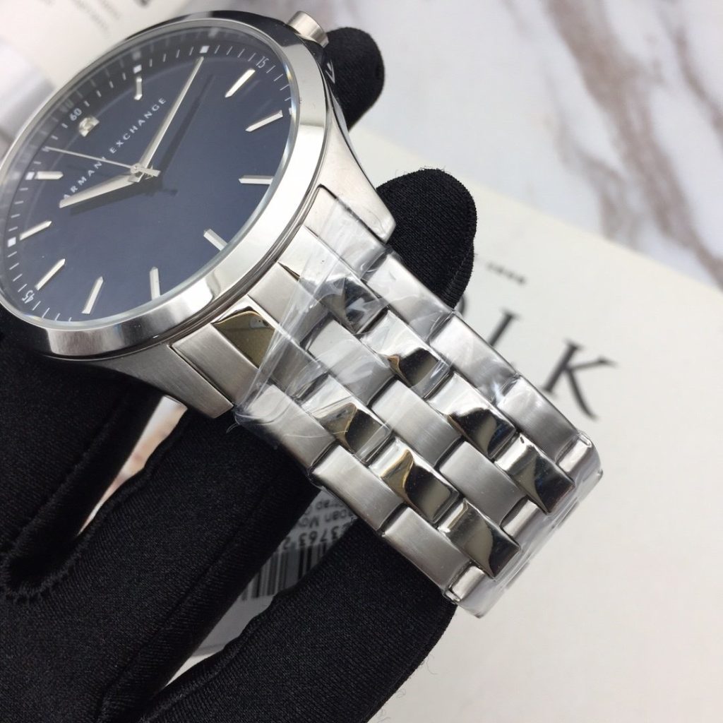 Armani Counter Repair Armani Exchange Armanis Wellknown Brand Simple