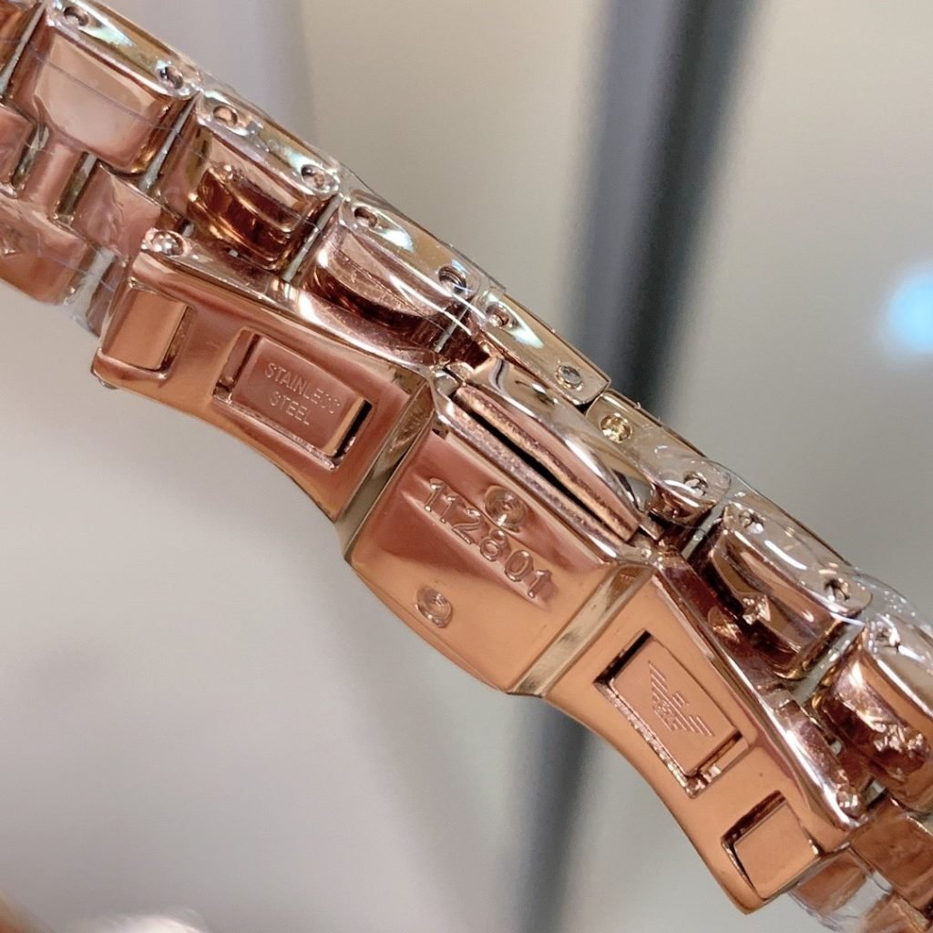Armani Shot OF Armani Armani Quartz Womens Watch Models