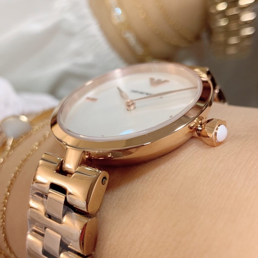 Armani Shot OF Armani Armani Quartz Womens Watch Models