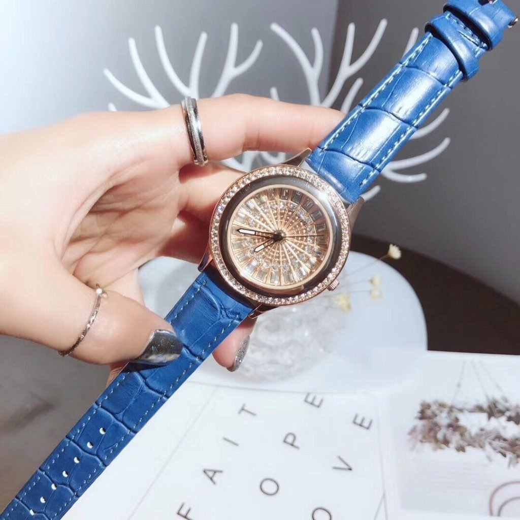 Chopard Chopin Fashion Round Full Diamond Belt Watch Womens