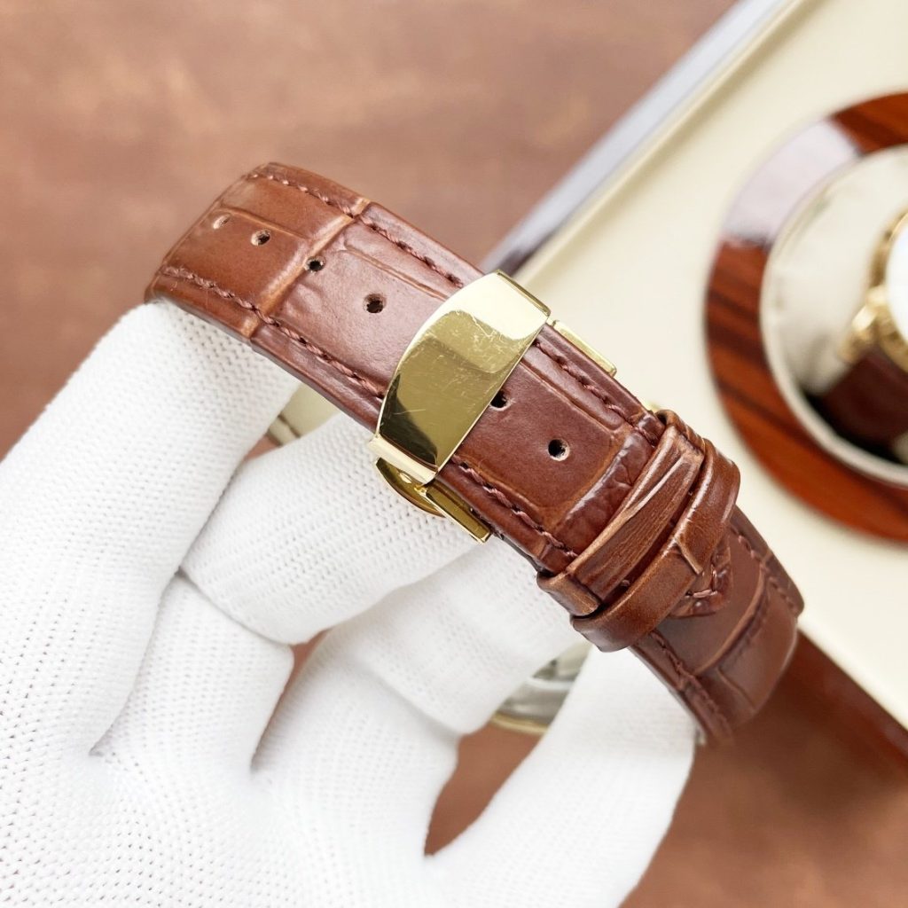 IWC Same IWC Fine Mens Watch Multifunctional Design Exquisite