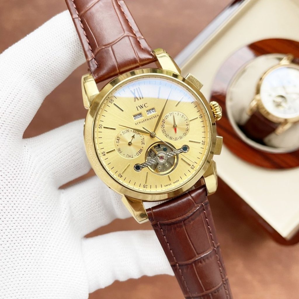 IWC Same IWC Fine Mens Watch Multifunctional Design Exquisite