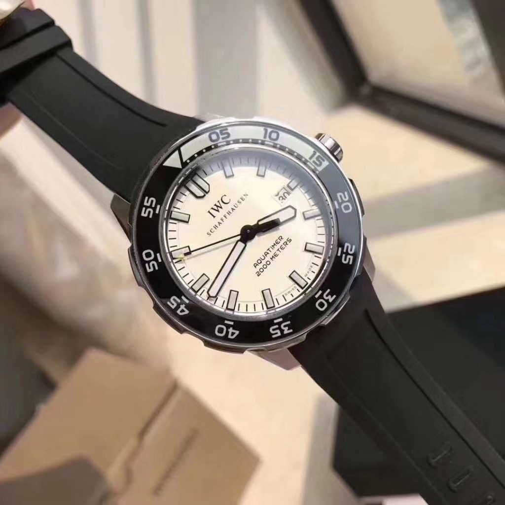 IWC Iwcs Ocean Timepiece