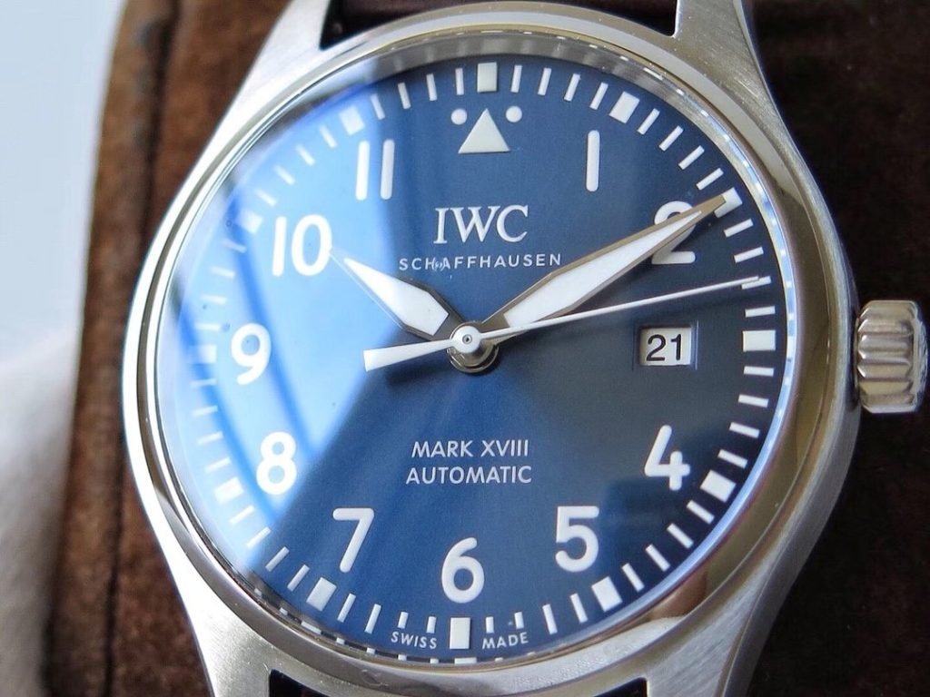 IWC Invincible True Core Seven Star Recommends Pilot Mark
