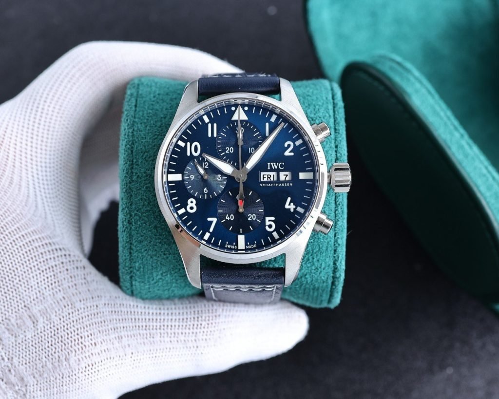 IWC Pilot Year OF THE Tiger Special Edition IW388107