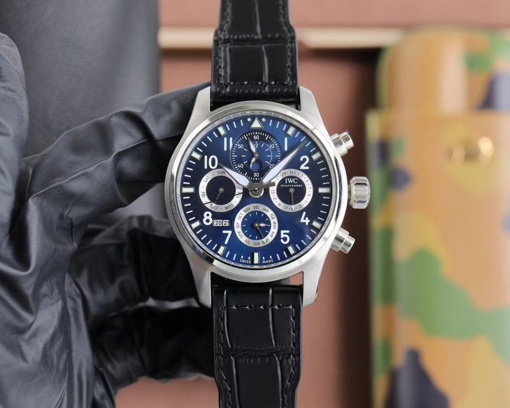 IWC THE OF V9 Breaks Through THE Watch Industry