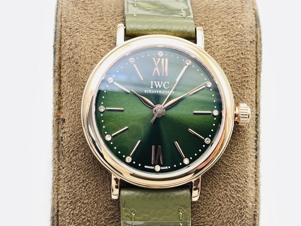 IWC IWS FACTORY2023 Wall Crack Recommendation ONE OF THE