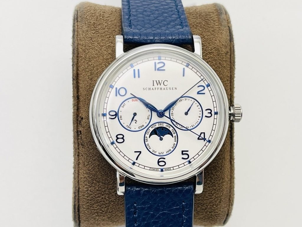 IWC THE Pinnacle OF Appearance IS THE Most Dazzling