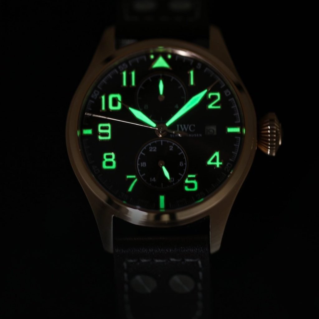 IWC THE Most Dazzling Star Under IWC THE Peak