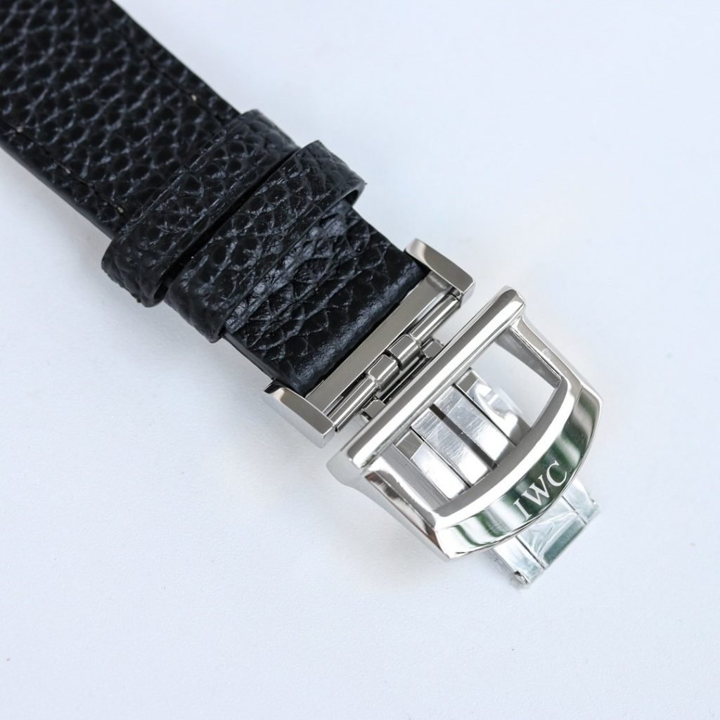 IWC ITS Most Dazzling Star IN AN Instant OF