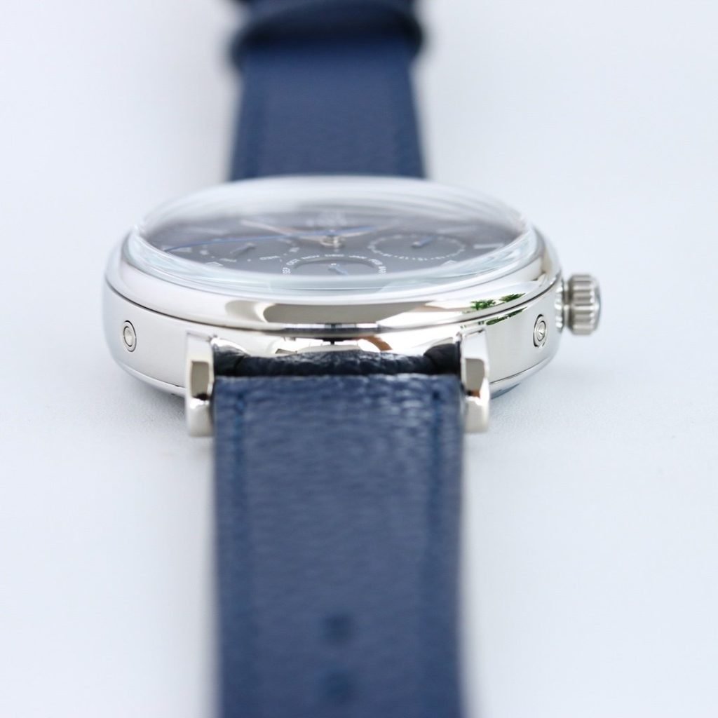 IWC ITS Most Dazzling Star IN AN Instant OF